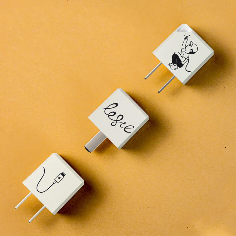 "Chubby" Gallium Nitride Structure 30W Charger